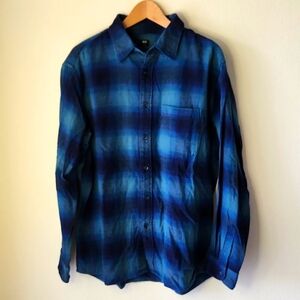 Uniqlo blue & green plaid shirt long sleeve 100% cotton Sz L camping outdoorsy